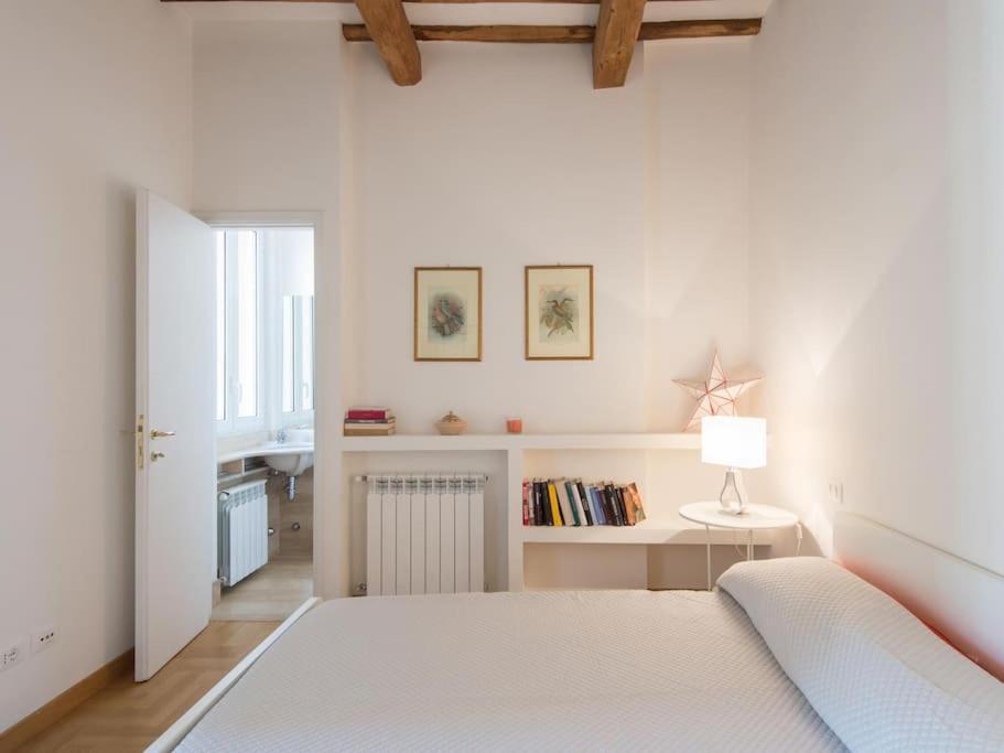 Apartment Trevi Fountain Luxury